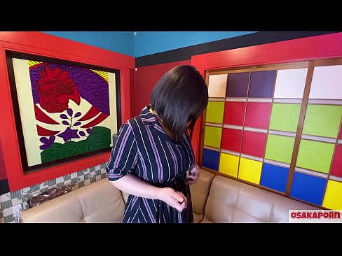 ❤️ Una maca japonesa de grans tetes es masturba amb joguines sexuals i té un orgasme. Ella parla en una entrevista de la seva putada experiència. Tetes enormes i cony pelut gemegant fort. Osakaporn ☑ Porno vk a nosaltres ️❤