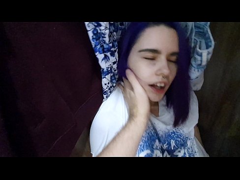 ❤️ Vaig trobar la meva germana a l'armari i la vaig ajudar a correr-se ☑ Porno vk a nosaltres ️❤